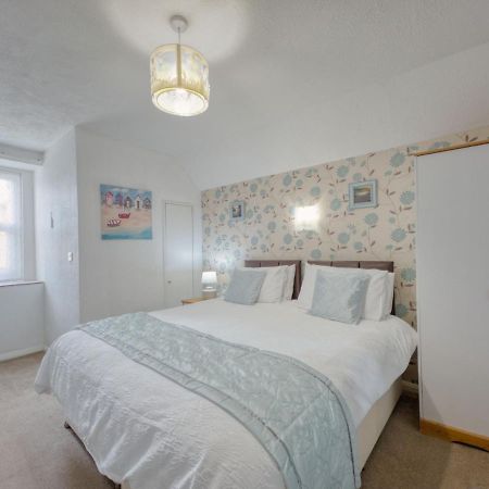 Apartment 7 - 1 Bedroom Sea Front Location - Step Free Access From Rear - Free Parking Paignton Buitenkant foto