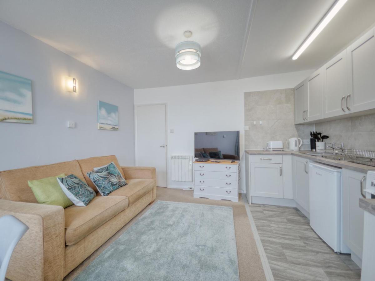 Apartment 7 - 1 Bedroom Sea Front Location - Step Free Access From Rear - Free Parking Paignton Buitenkant foto